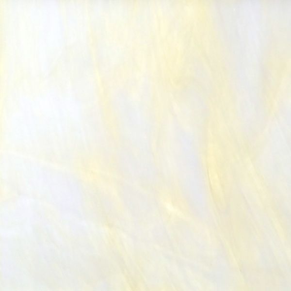 Wissmach 325 D. Ambre clair et moyen. Semi-translucide