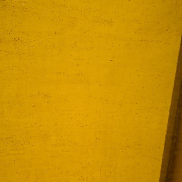 Wanda Stained Glass 181 Ambre moyen translucide