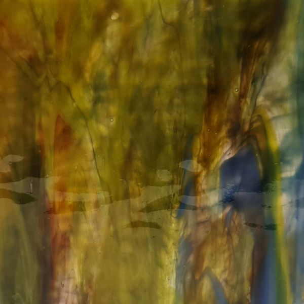 Mississipi River Glass 7099 R Jaune bleu rouge opaque