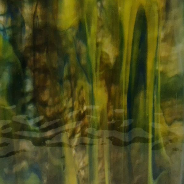 Mississipi River Glass 7086 R Vert jaune bleu opaque texturé